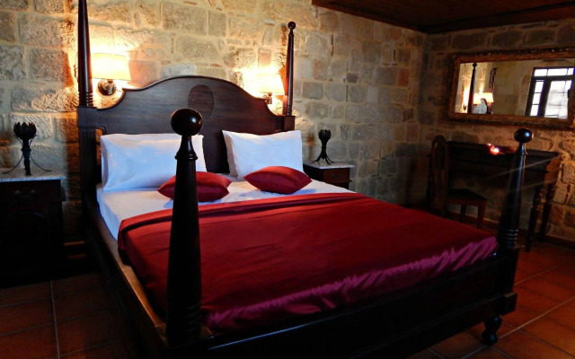 S. Nikolis Historic Boutique Hotel