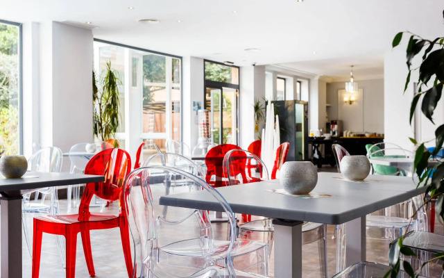 Hotel AACR Monteolivos