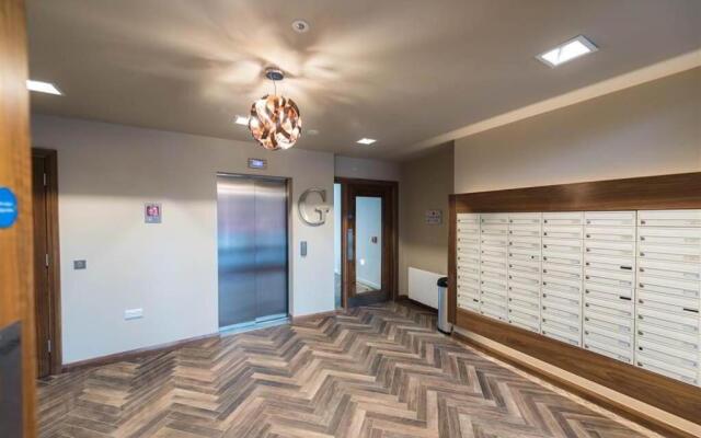 5 Star City Centre Apartment