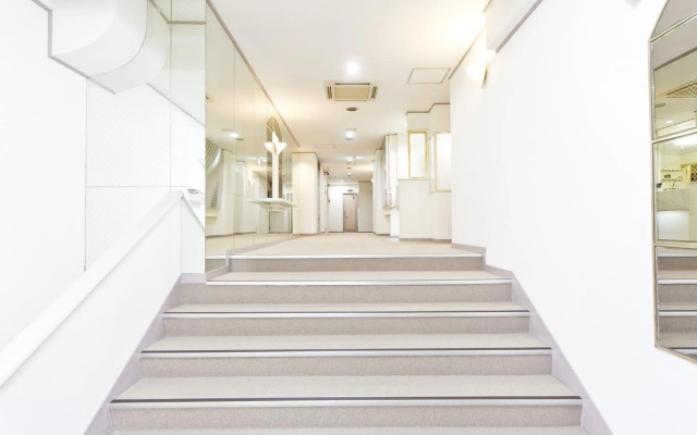 Shinjuku East Hotel
