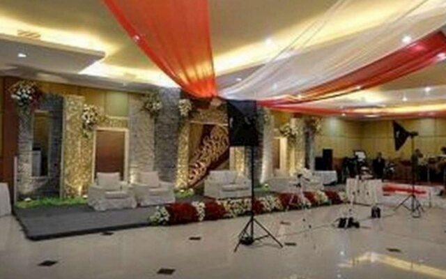 The Sun Hotel Sidoarjo