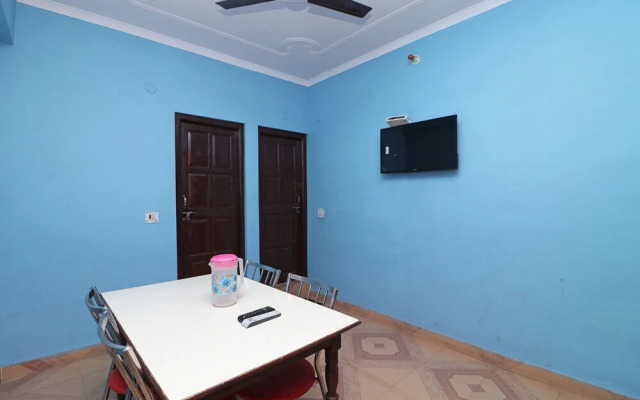 OYO 13922 Hill View 2BHK Kempty Fall
