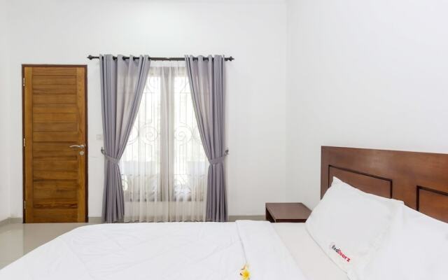 RedDoorz @ Kingkong Lane Kuta