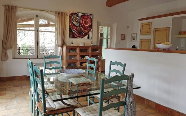 Provencal Air-conditioned Villa With Private Pool and Stunning Views