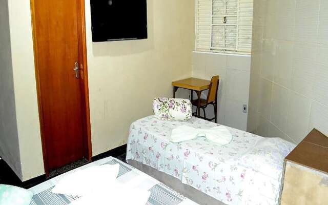 Hotel Pousa La