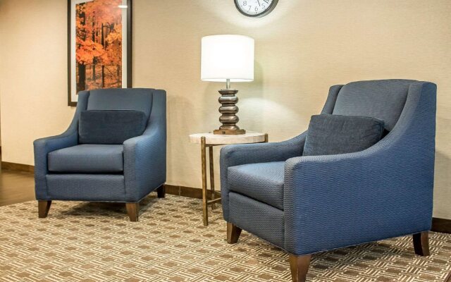 Holiday Inn Express Pittston - Scranton Airport, an IHG Hotel