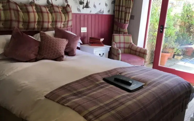 The Golden Pheasant Hotel