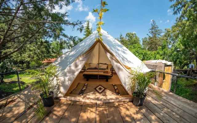 Taanah Hotel & Glamping