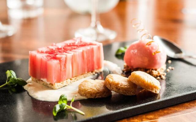 Peterstone Court Country House Restaurant & Spa