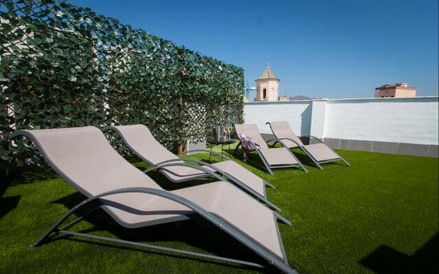 Holidays2Malaga Suites Apartments