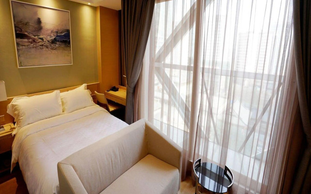 HDCL Serviced Residence