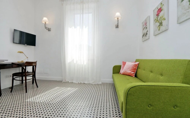 Garibaldi 3 - WR Apartments