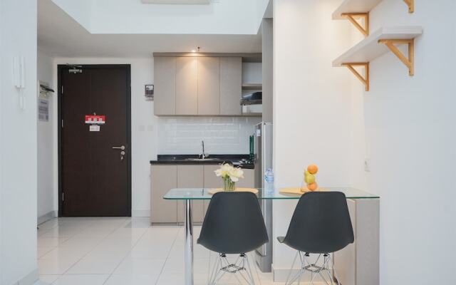 Comfort And Simple 1Br At Casa De Parco Apartment