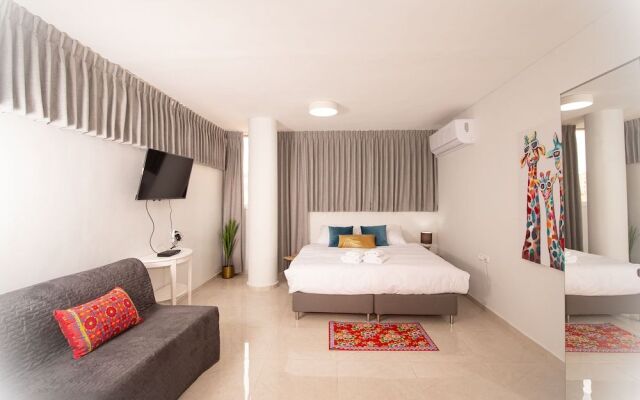 Hasorag - Private Rooms by IndigInn