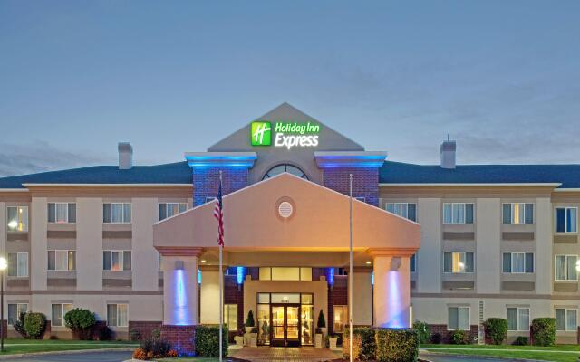 Holiday Inn Express & Suites Ogden, an IHG Hotel