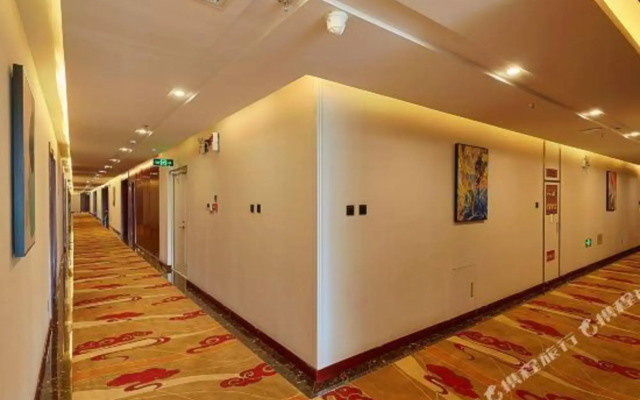 Yi Si Te Hotel
