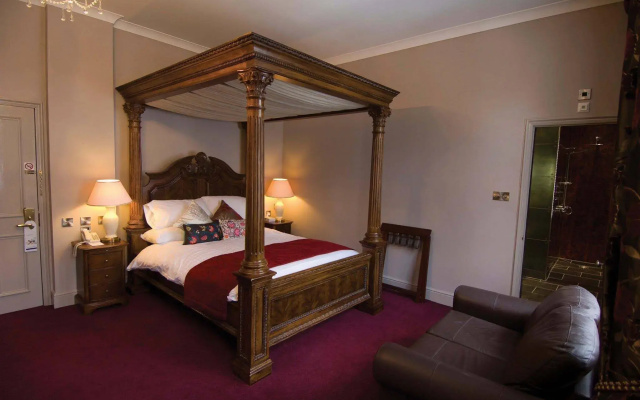Broadfield Park Hotel Rochdale