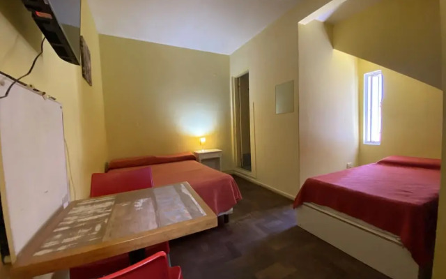 Mitre Suites Hotel