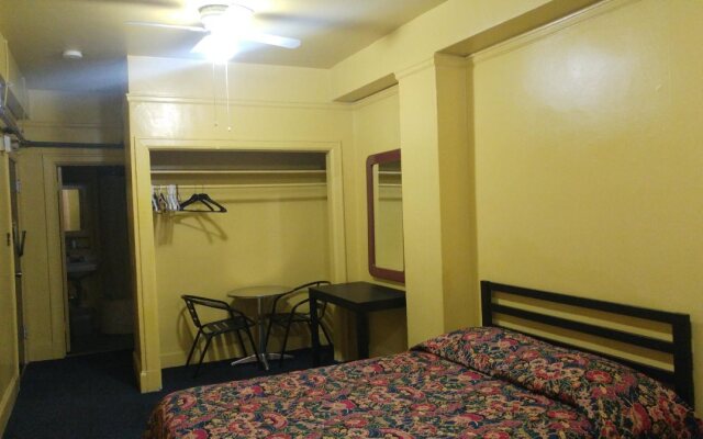 Rodeway Inn