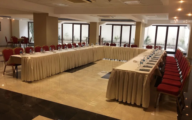 Grand Bogazici Otel
