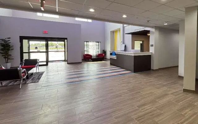 Studio 6 Dallas, TX – Fair Park