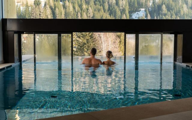 Latemar Hotel Suites & Spa