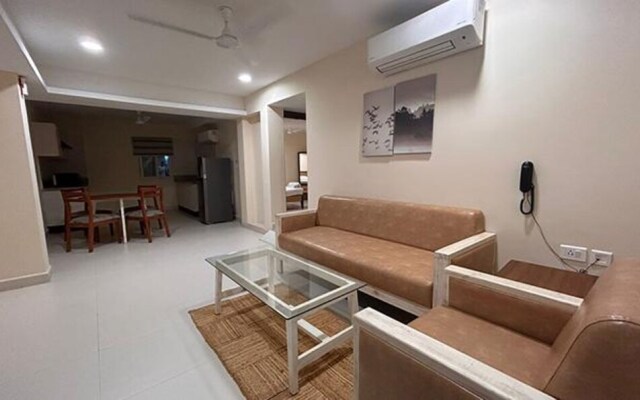 Fabhotel Prime Am Suites