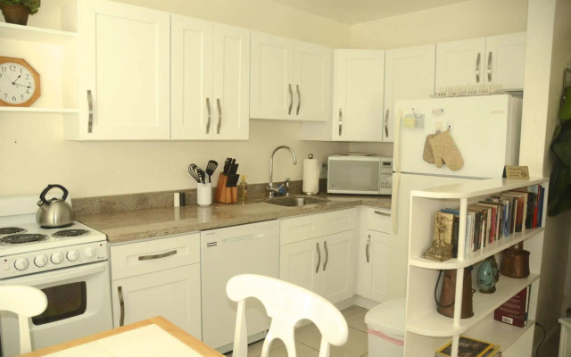 Bahama Beach Club Pompano