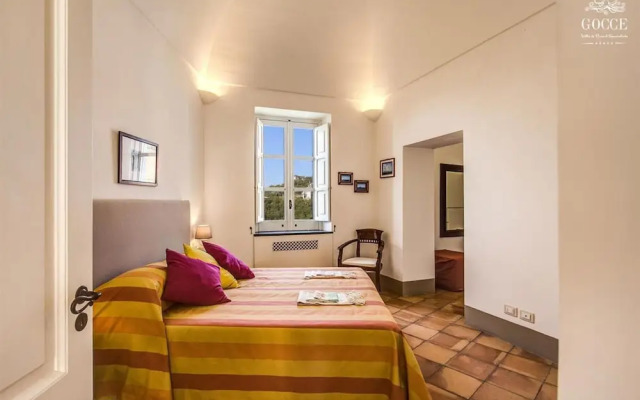 Villa Rococo - Luxury Period Villa With Pool and sea Views