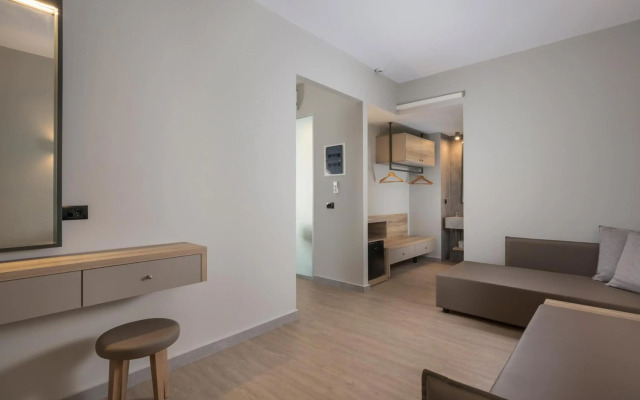 Mare Blue Suites