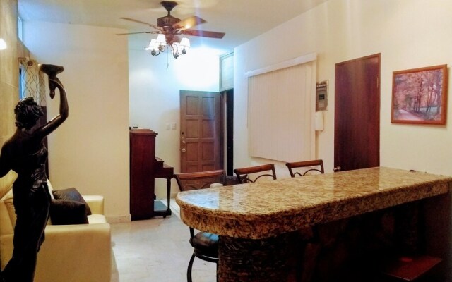 Max Place Apartment