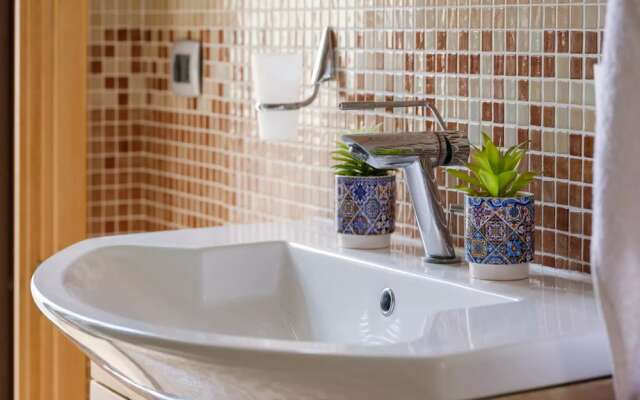 Grande Emerald Luxury Home Sea View