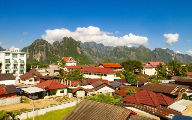 Serene Vang Vieng Hotel