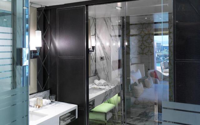 Sunborn Gibraltar Yacht Hotel Resort