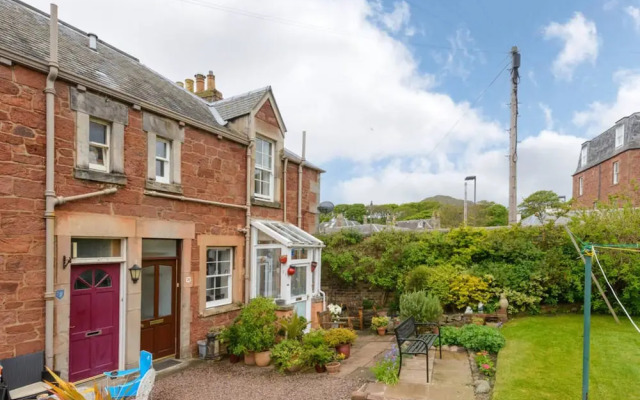 Dunlin - 1 Bedroom Seaside Apartment