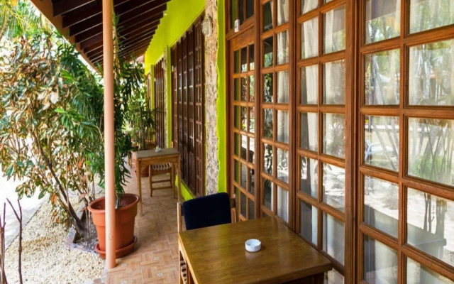 Toucan Inn