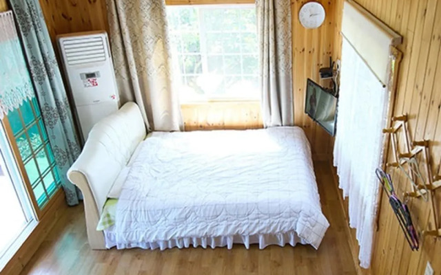 Evergreen House Pension