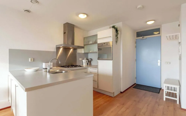 Gracious Apartment at Dune Groote Keeten