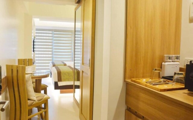 Commander Suites de Boracay