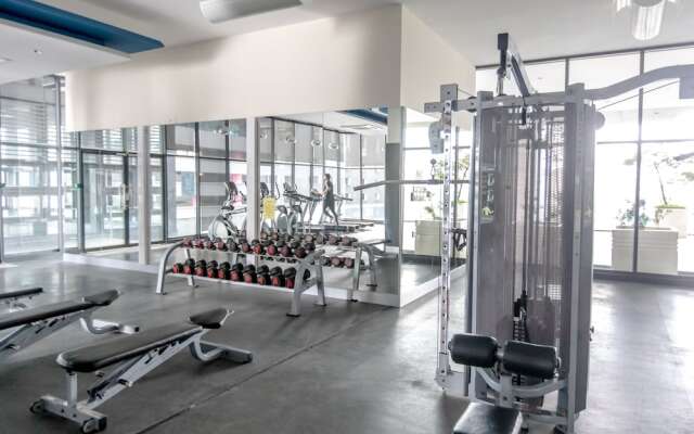 Rex Ollie at The Elements Ampang