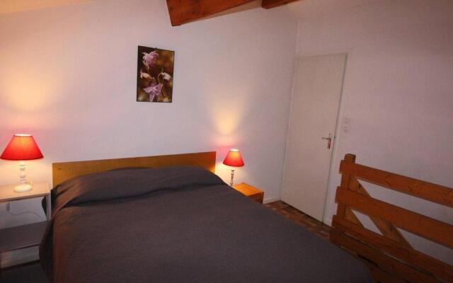 Appartement Bagnères-de-Luchon, 1 pièce, 4 personnes - FR-1-313-124