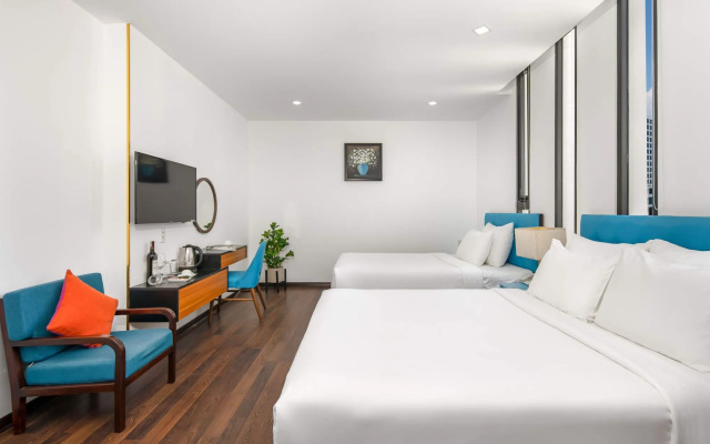 Platinum Danang Hotel