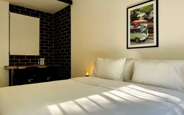 w Comfy Loft w Great Deco in Cali