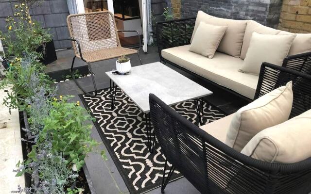 Stunning Ifield Road Gem - HFA