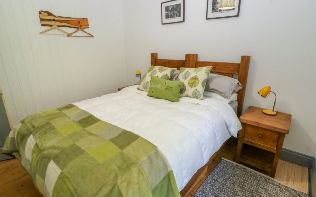 Cragside Cottage