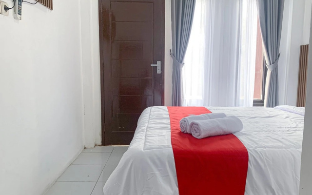 RedDoorz near FKIP UNTIRTA Serang