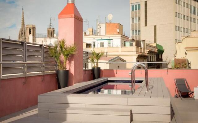 Arai Aparthotel