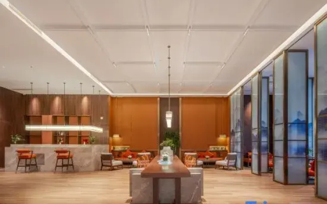 Guiyang Guanshanhu Maison New Century Hotel