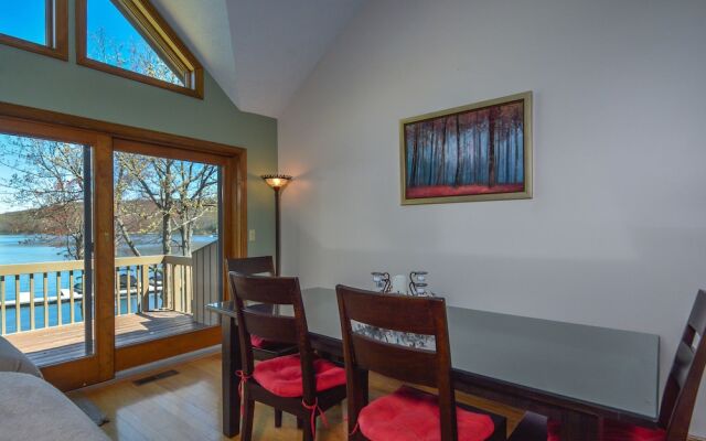 Majestic View 3 Bedroom Townhome