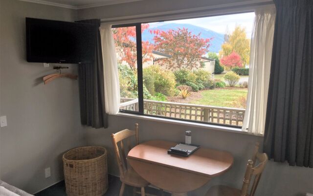 Te Anau Lakeview Holiday Park & Motels